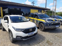 Nossa Sra. do Socorro/SE: PRF recupera automóvel roubado em Pernambuco