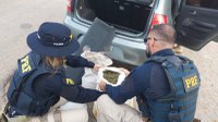 Carira/SE: PRF prende homem com mais de 15Kg de maconha