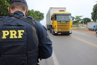 Sergipe: PRF flagra dois condutores dirigindo com CNH suspensa