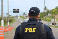 BR-101: PRF detém homem por crime de falsa identidade