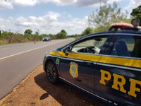 BR-101: PRF recupera dois veículos roubados