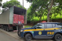 Cristinápolis/SE: PRF encaminha à SEFAZ carga com quase 200 mil latas de cerveja