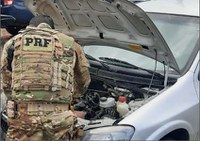 Estância: PRF flagra adolescente dirigindo perigosamente na BR-101