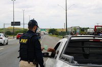 PRF flagra dois condutores inabilitados trafegando nas rodovias federais de Sergipe
