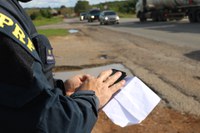 Sergipe: PRF flagra três motoristas inabilitados