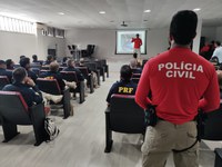 Sergipe: PRF promove palestra sobre sobrevivência policial