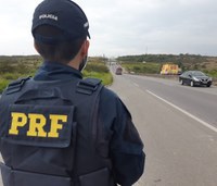 Umbaúba/SE: PRF detém condutor que realizava manobras perigosas