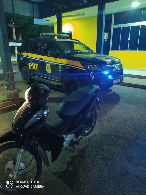 Em Guaraí/TO, Motocicleta com sinais identificadores adulterados é apreendida