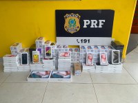 PRF apreende 148 celulares transportados ilegalmente em Guaraí/TO
