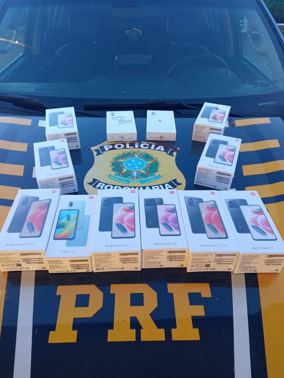 PRF apreende 12 celulares transportados ilegalmente em Palmeiras do Tocantins/TO