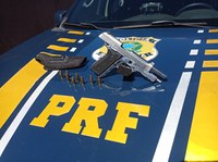 Após denúncias, PRF prende homem por porte ilegal de arma de fogo em Araguaína/TO
