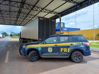 PRF apreende veículo adulterado em Araguaína/TO