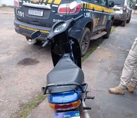 PRF apreende motocicleta com sinais de adulteração em Miranorte TO.