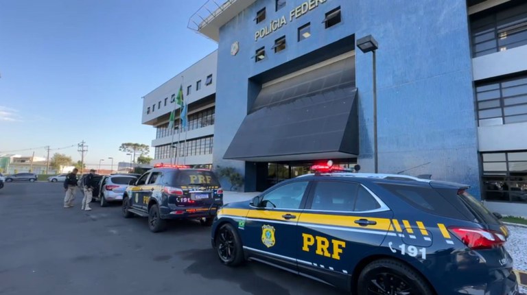 Ação conjunta prende três suspeitos de tentativa de roubo a carro-forte no aeroporto de Caxias do Sul (RS)