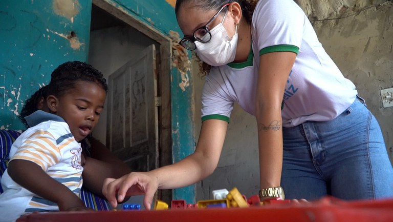 Programa Criança Feliz supera o patamar de 16 milhões de visitas domiciliares em 2022