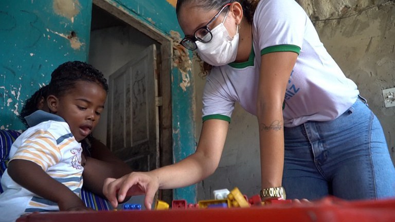 Secretaria Nacional de Atenção à Primeira Infância oferece sete cursos a visitadores e supervisores do Criança Feliz