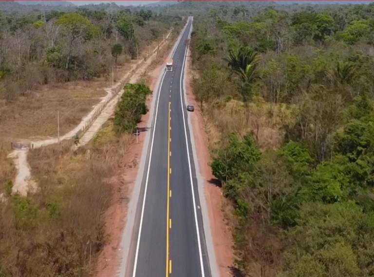 Trecho importante para escoamento da produção de minérios na BR-158/PA é restaurado