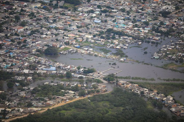 Vista cidade enchente