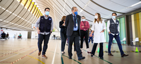 Secretários do Ministério da Saúde visitam hospital exemplo em reabilitação pós-Covid