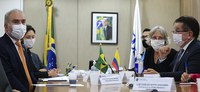 Brasil e Colômbia trocam experiências no enfrentamento à pandemia e discutem formas de cooperação