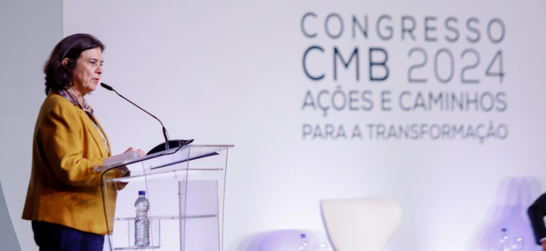 ministra congresso cmb.jpg