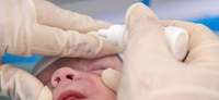 Ministério da Saúde atualiza diretrizes para a prevenção da conjuntivite neonatal