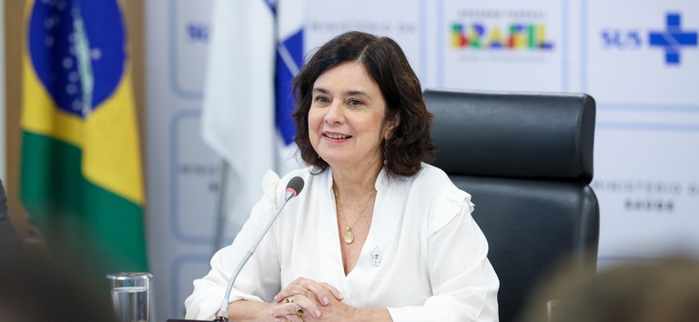 ministra nisia sus.jpg