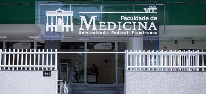 Faculdade de medicina UFF.jpg