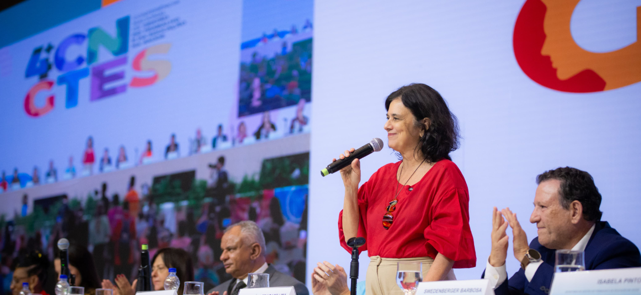 Evento, que vai até a próxima sexta-feira (13), debate democracia, controle social e melhores condições de trabalho para profissionais do SUS