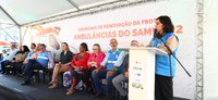 “O SAMU é um dos programas mais queridos do Brasil”, diz Nísia Trindade ao entregar ambulâncias no RS