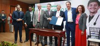Ebserh e UFRJ celebram contrato de gestão para reforçar assistência médico-hospitalar à população