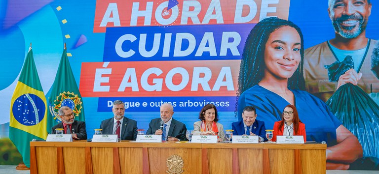 plano dengue anúncio no planalto.jpg