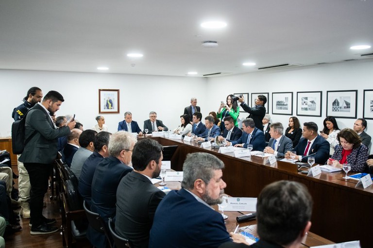 Reunião com governadores.jpg