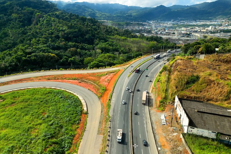 Investimentos do Governo Federal na malha viária