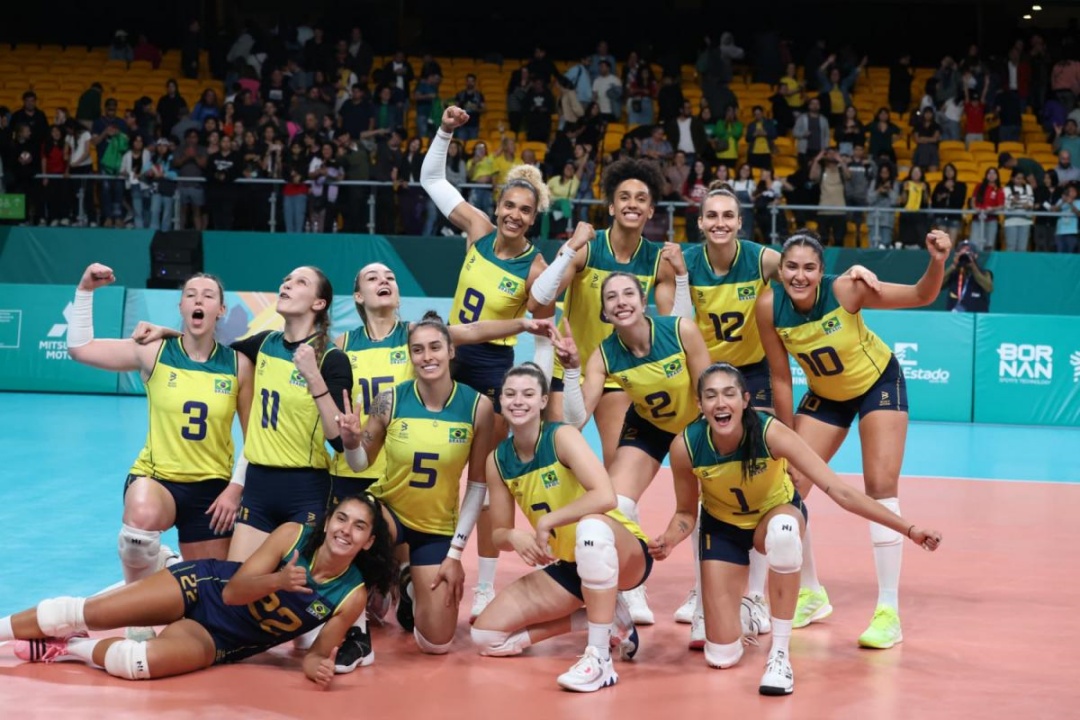 Seleção feminina de vôlei superou um 'teste para cardíaco' contra o México na semi. Foto: Rodrigo Navarro / COB