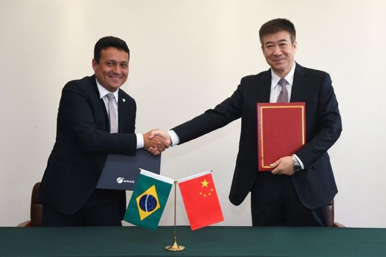 Parceria Brasil China AViação.jpg