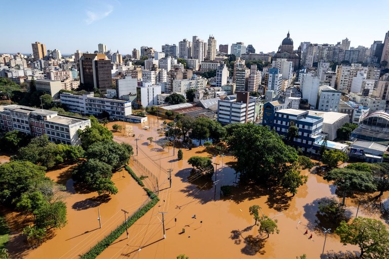 Porto Alegre enchente.jpg