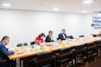 Ministro da Casa Civil se reúne com prefeitos do Rio Grande do Sul para tratar de moradias