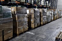 Receita entrega 5,5 toneladas de mercadorias apreendidas para doação ao Rio Grande do Sul
