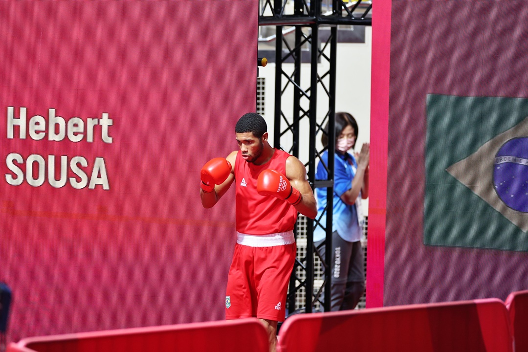 Hebert Conceição, campeão olímpico no boxe: 'O programa apoia, mata a fome e alimenta o sonho de muitos jovens brasileiros e isso é muito importante'