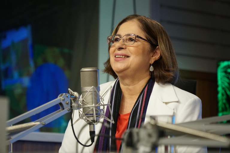 Ministra Cida Gonçalves