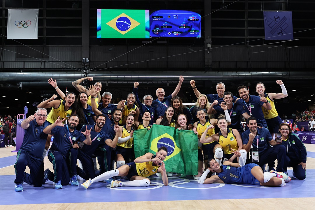 Equipe feminina de vôlei: bronze após vitória por 3 x 1 sobre a Turquia. Foto: Miriam Jeske / COB