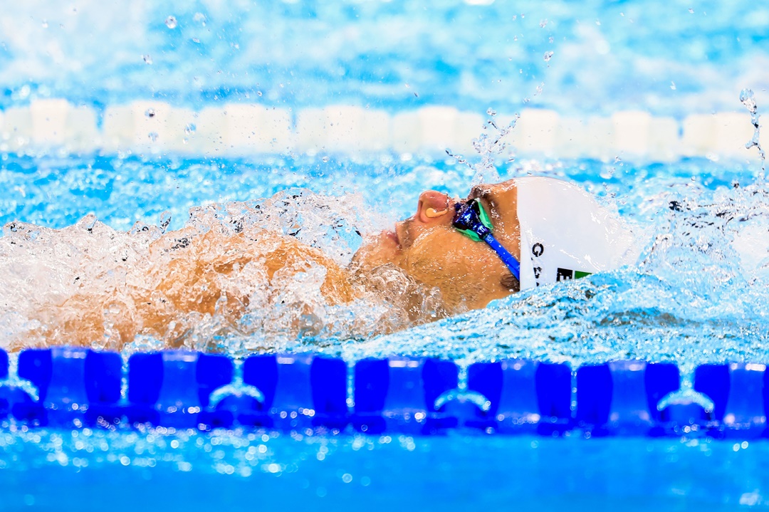 Gabriel Bandeira durante a prova dos 100m da classe S14: prata. Foto: Marcello Zambrana/CPB