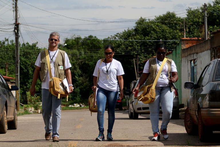 Regulamentação das profissões de Agentes Comunitários de Saúde e de Combate às Endemias