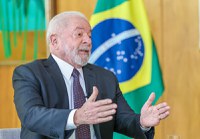 É falso que Lula levou mais de 400 presentes da Presidência