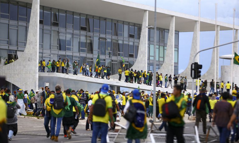 ataques ao Palácio do Planalto 8_1_23.jpg