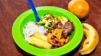 “Supermercados expõem alimentos impróprios para consumo das crianças”
