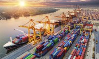 Decreto altera regulamentação de exploração e instalações de portos