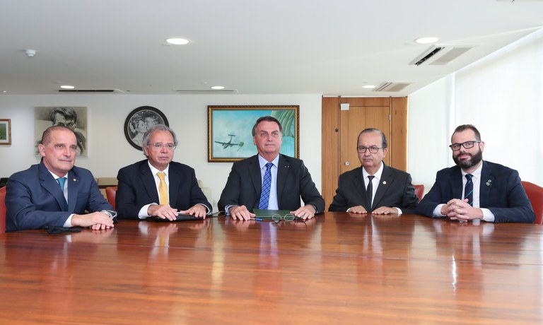 Reunião com Paulo Guedes, Ministro de Estado da Economia (1).jpg