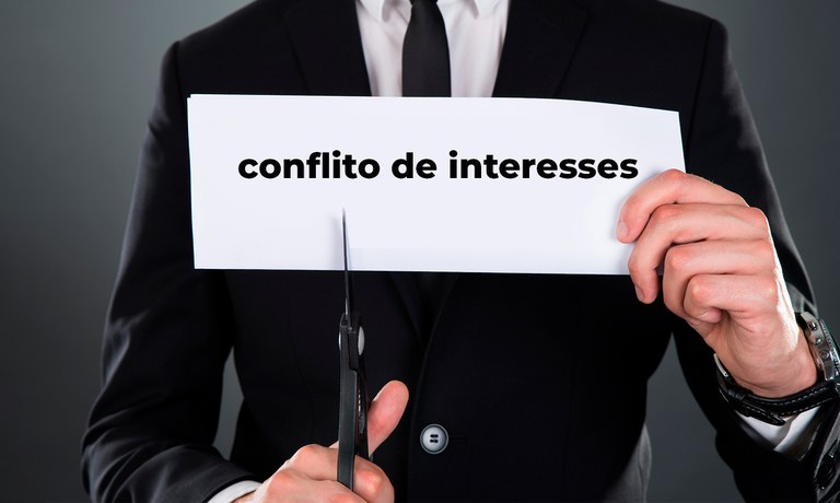 conflito de interesses.jpg